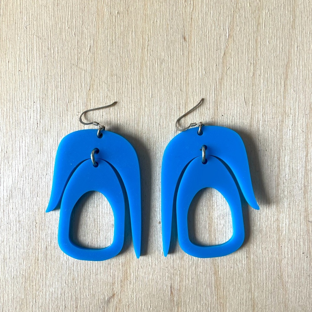 Warren Steven Scott Bold Blue Geometric Earrings